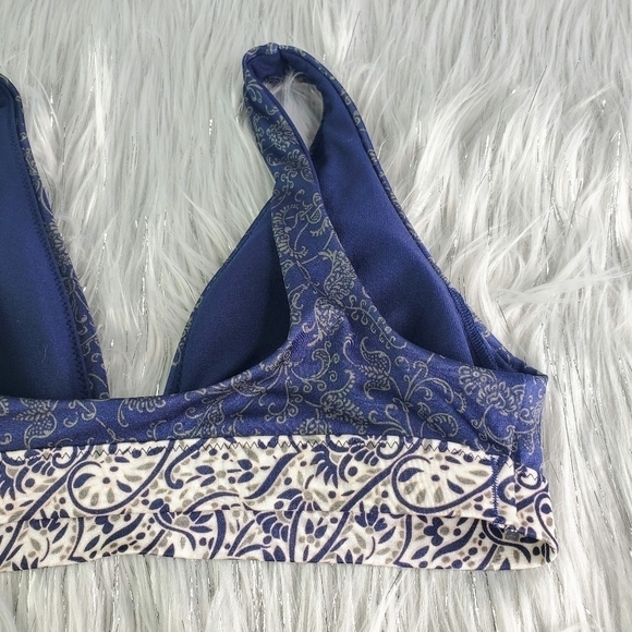 New Athleta Aqualuxe Batik Bikini Top - Picture 7 of 10
